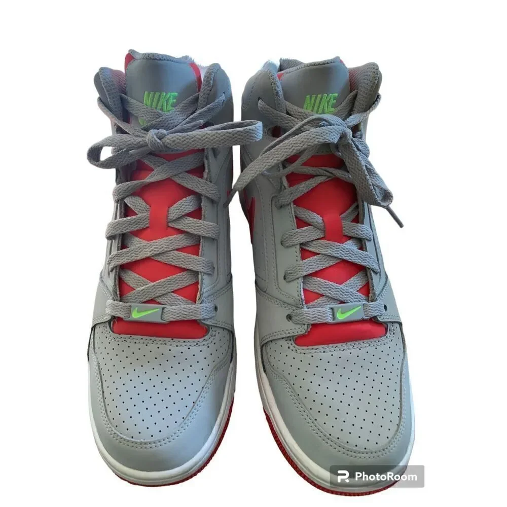 NIKE PRESTIGE High Top Shoes Youth 9.5 gray/red
